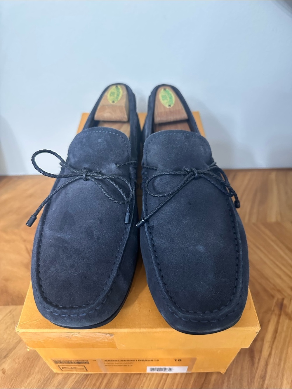 Tod’s Gommino Men's Navy Blue Suede Driving Loafers SZ 10 Luxury Coastal EUC